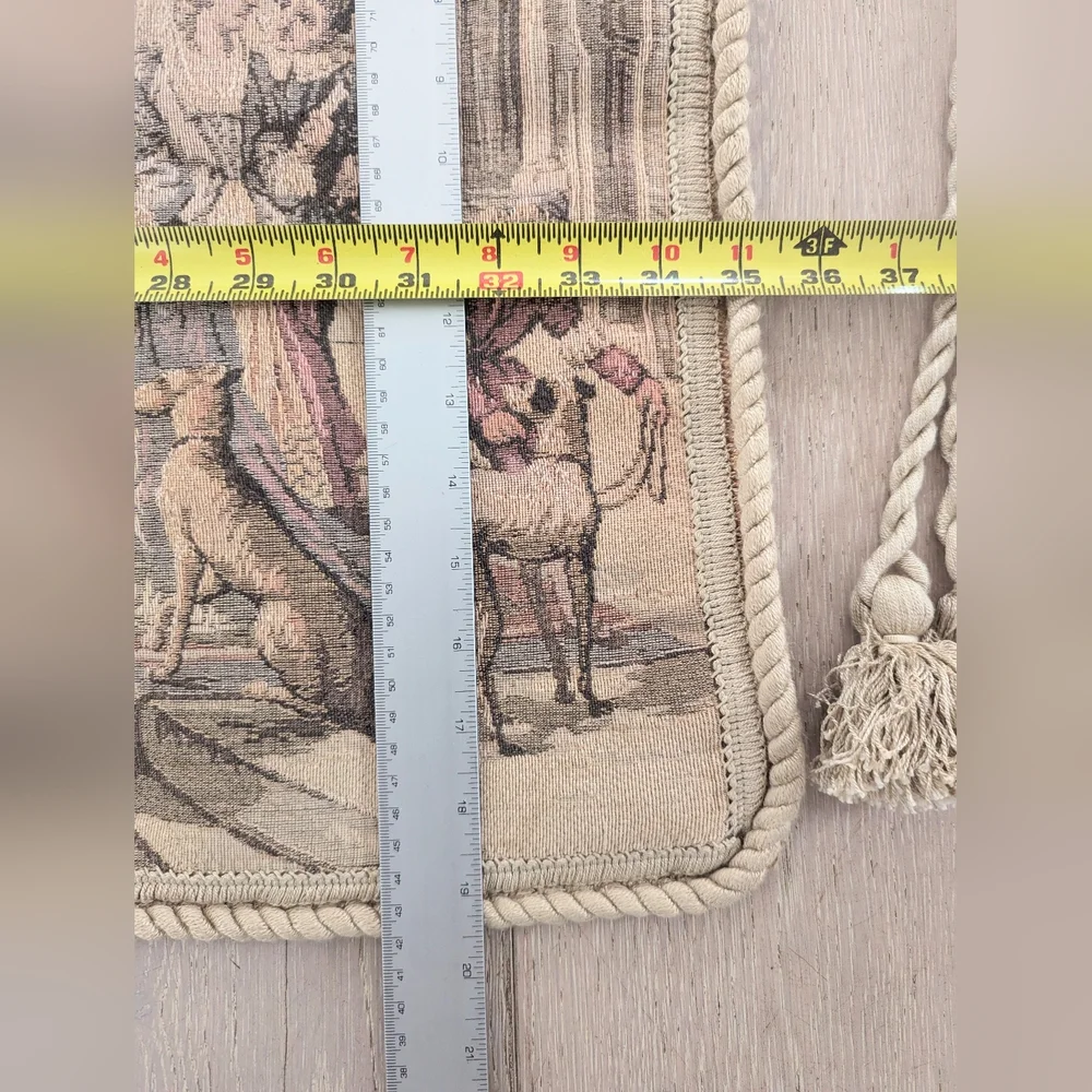 Vintage Woven Hanging Tapestry With Romantic Water Scene